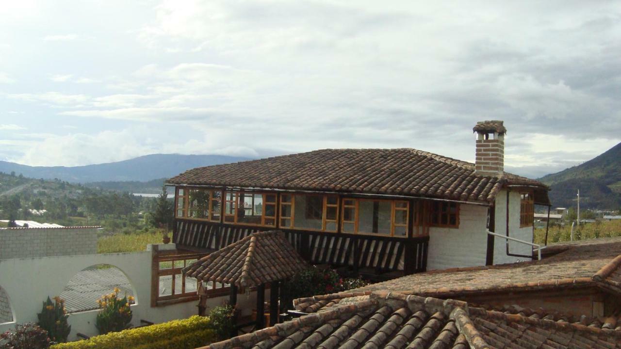 El Descanso “The Rest” Otavalo Exterior photo