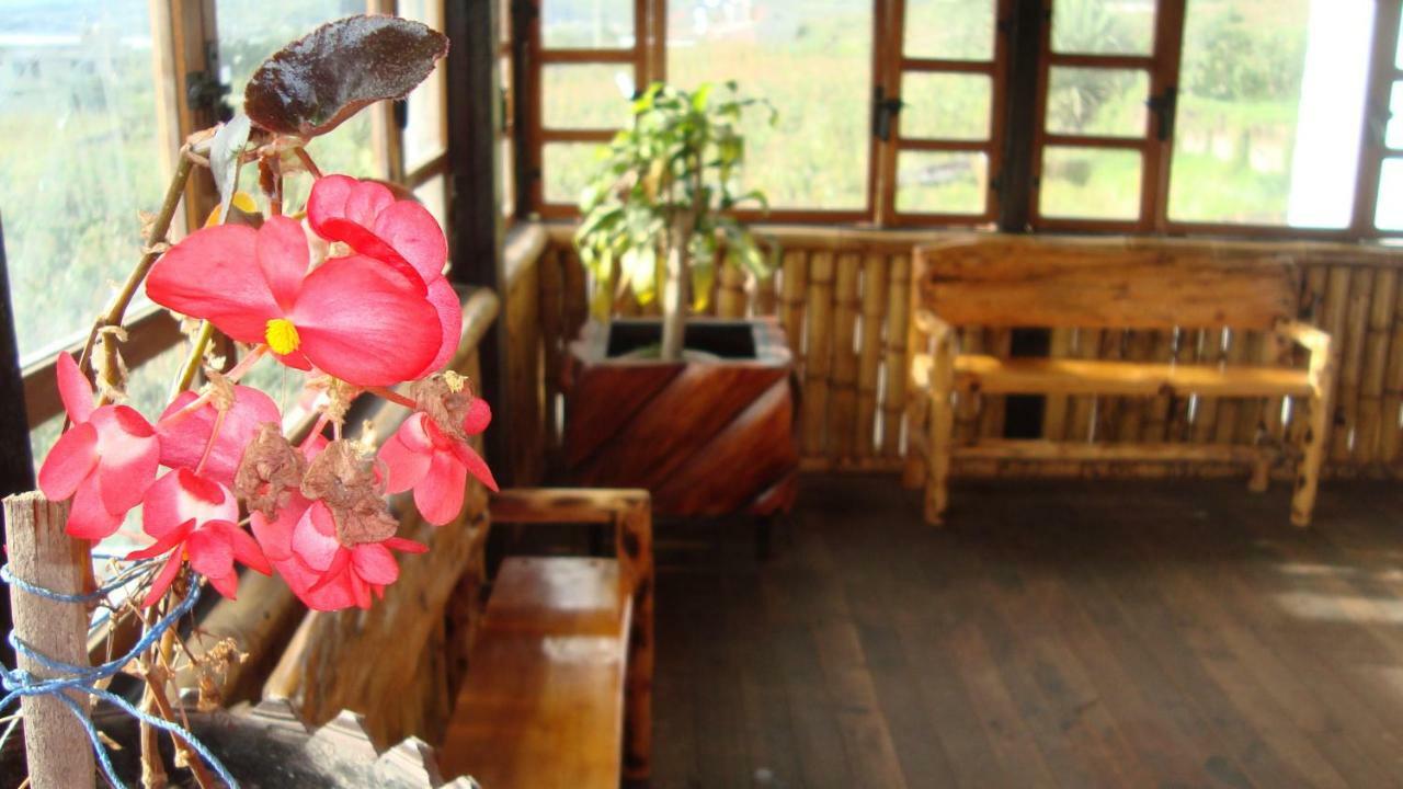 El Descanso “The Rest” Otavalo Exterior photo